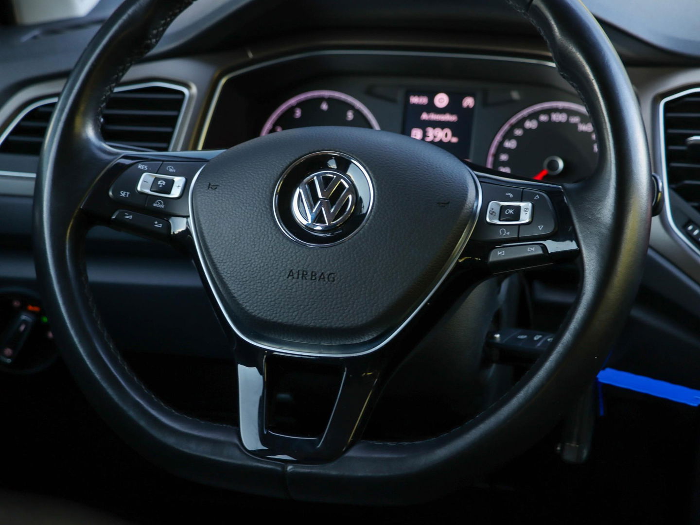 Volkswagen T-Roc 1.0 TSI Style 115pk Trekhaak Navigatie Camera