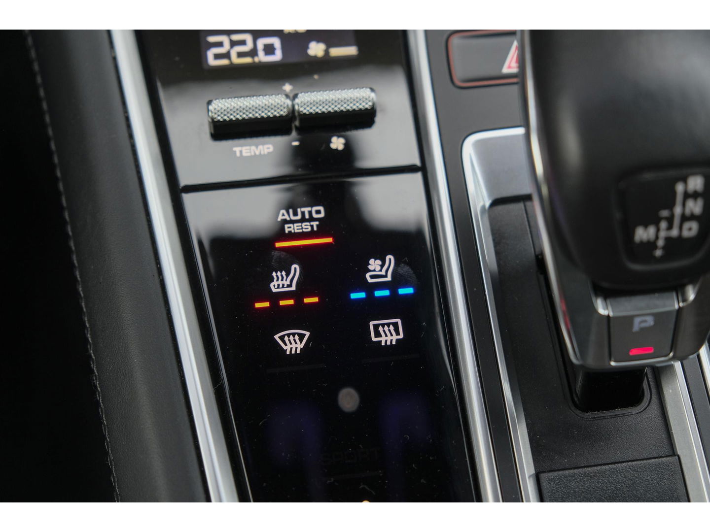 Porsche Panamera 2.9 4 462pk E-Hybrid Platinum Sport design Panoramadak 5-zits 4-wielsturing Luchtvering Sportuitlaat Matrix Stoelkoeling