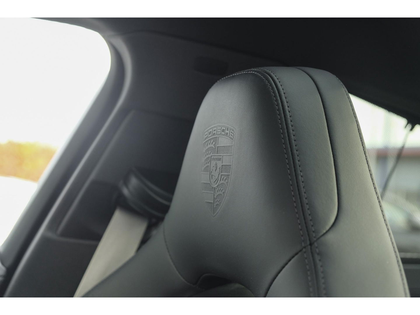 Porsche Panamera 2.9 4 462pk E-Hybrid Platinum Sport design Panoramadak 5-zits 4-wielsturing Luchtvering Sportuitlaat Matrix Stoelkoeling