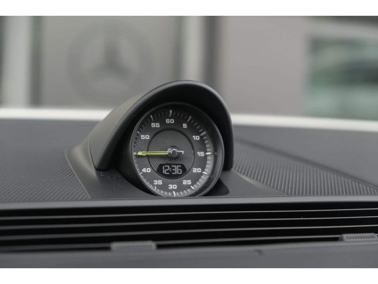 Porsche Panamera 2.9 4 462pk E-Hybrid Platinum Sport design Panoramadak 5-zits 4-wielsturing Luchtvering Sportuitlaat Matrix Stoelkoeling