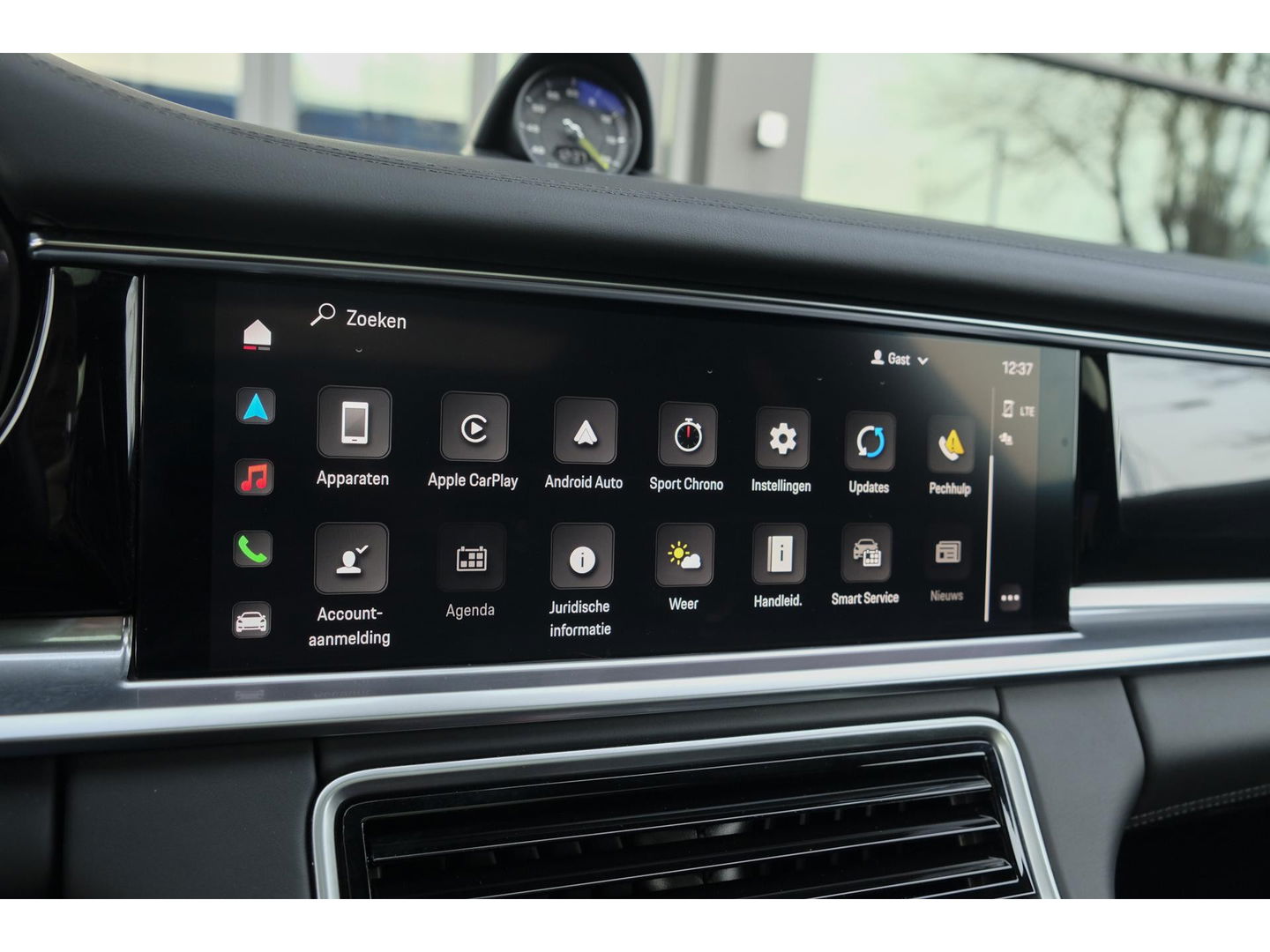 Porsche Panamera 2.9 4 462pk E-Hybrid Platinum Sport design Panoramadak 5-zits 4-wielsturing Luchtvering Sportuitlaat Matrix Stoelkoeling