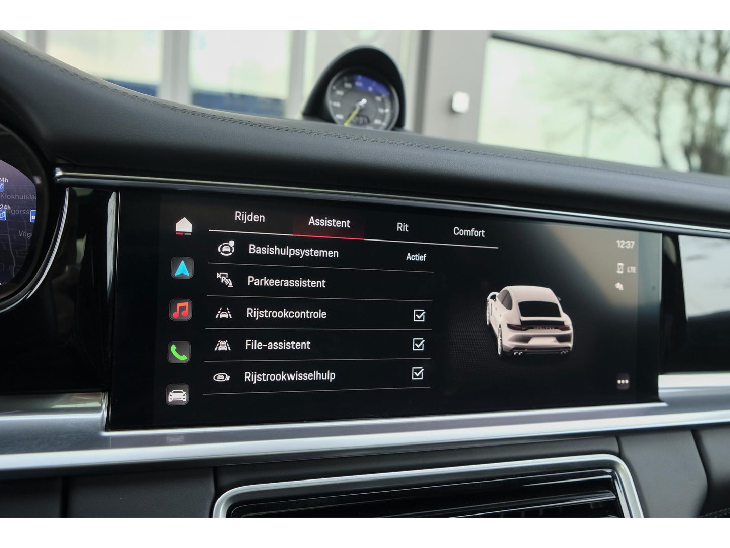 Porsche Panamera 2.9 4 462pk E-Hybrid Platinum Sport design Panoramadak 5-zits 4-wielsturing Luchtvering Sportuitlaat Matrix Stoelkoeling