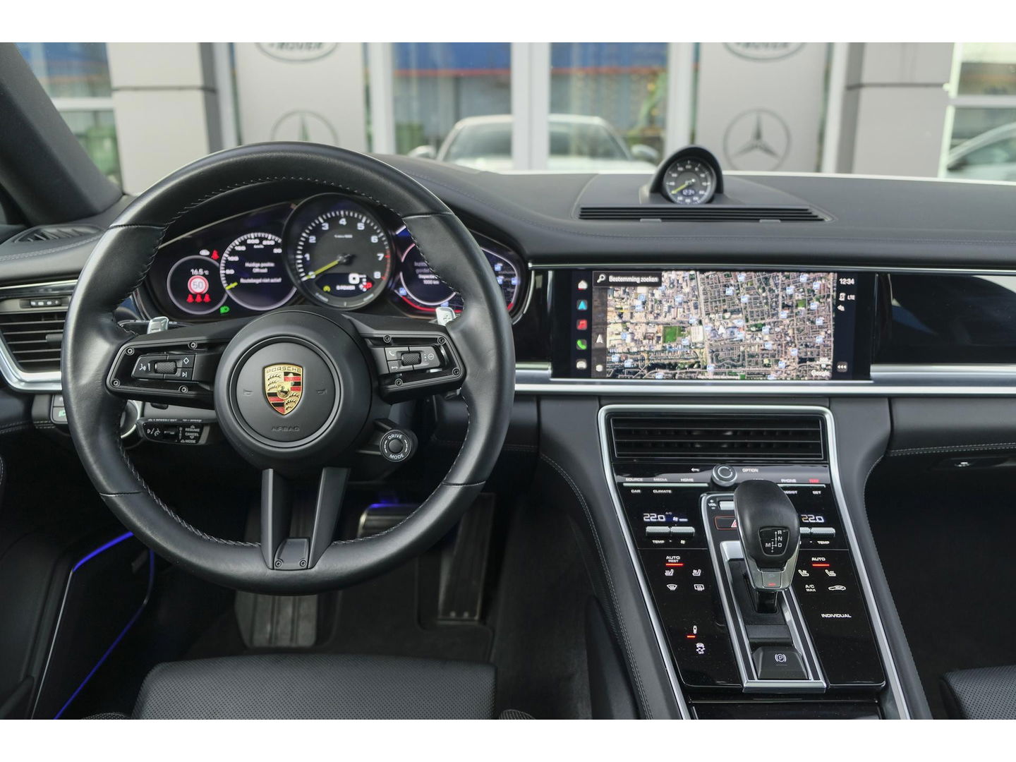 Porsche Panamera 2.9 4 462pk E-Hybrid Platinum Sport design Panoramadak 5-zits 4-wielsturing Luchtvering Sportuitlaat Matrix Stoelkoeling