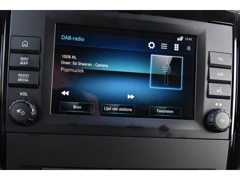 Mercedes-Benz Vito 119 CDI L2 AMG Edition Adaptieve Cruise, Camera, Carplay, LED, Stoelverwarming, Leder, Trekhaak, Multimedia, Uniek!