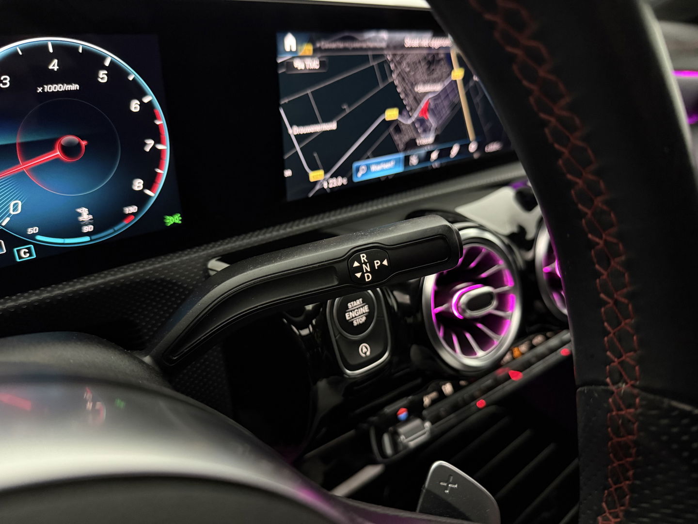 Mercedes-Benz CLA-Klasse 180 AMG | Pano | Sfeerverl. | Memory | Burmester | Virtual | Carplay | Camera | Adap. Cruise | NAP