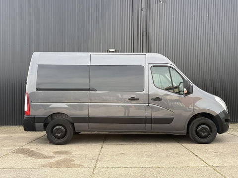 Renault Master T35 2.3 dCi L2H2 2x SCHUIFD | Cruise | Navi | Bluetooth | Airco