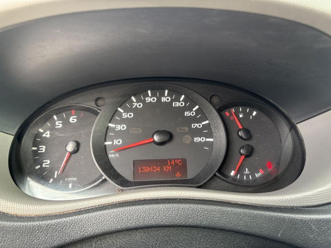 Renault Master T35 2.3 dCi L2H2 2x SCHUIFD | Cruise | Navi | Bluetooth | Airco