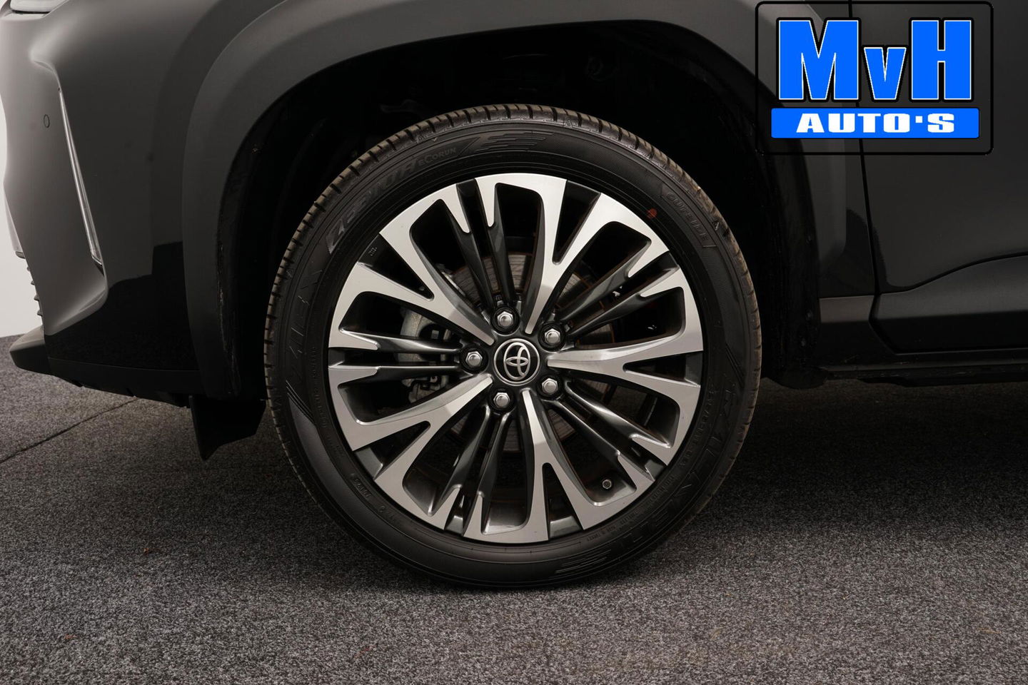 Toyota Yaris Cross 1.5 Hybrid 130 Executive|STUUR/STOELVERW.