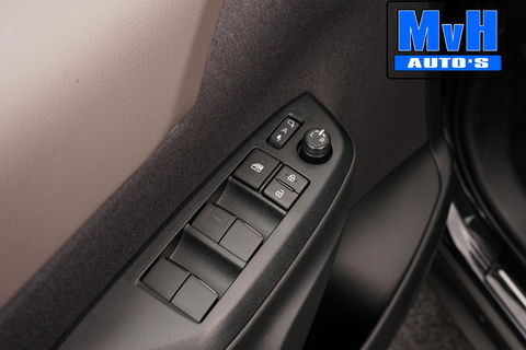 Toyota Yaris Cross 1.5 Hybrid 130 Executive|STUUR/STOELVERW.