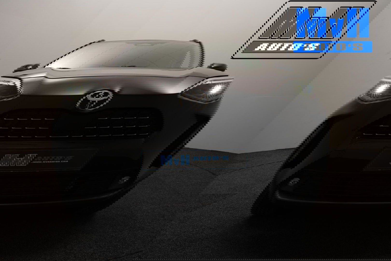 Toyota Yaris Cross 1.5 Hybrid 130 Executive|STUUR/STOELVERW.