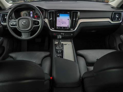 Volvo V60 2.0 T5 Inscription 250PK | Dealeronderhouden!