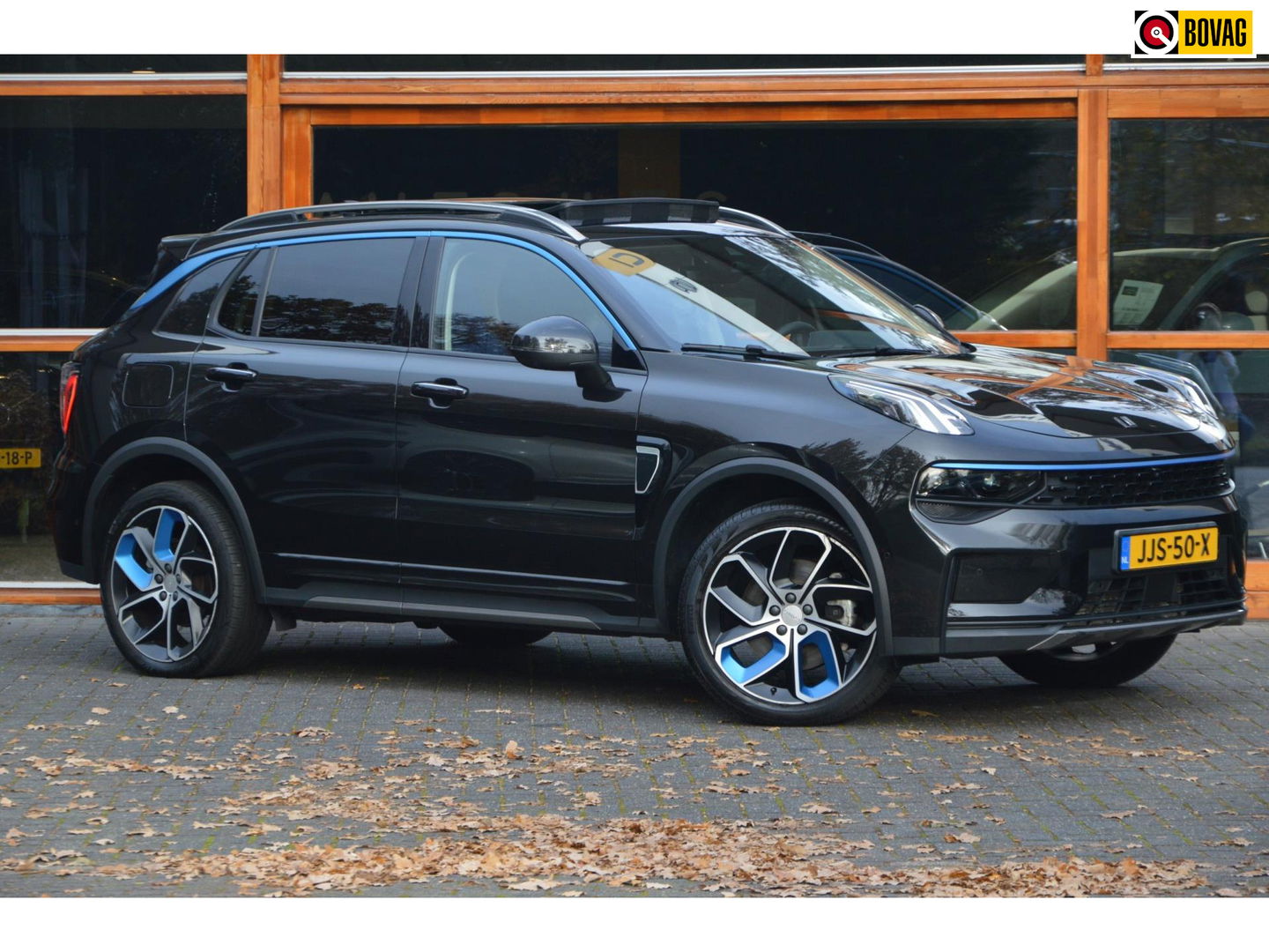 Lynk & Co 01 | Adaptive Cruise | 360° Camera | Panoramadak | Elektrische memory stoel | Keyless |