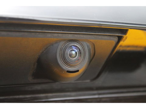 Lynk & Co 01 | Adaptive Cruise | 360° Camera | Panoramadak | Elektrische memory stoel | Keyless |