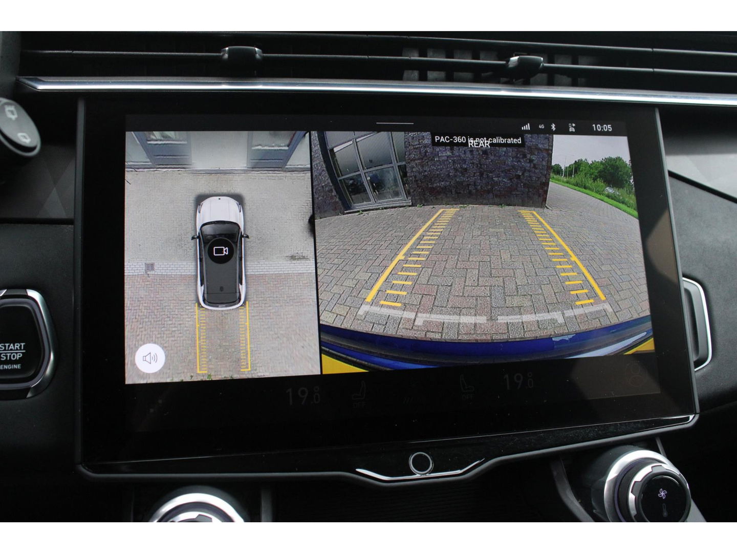 Lynk & Co 01 | Adaptive Cruise | 360° Camera | Panoramadak | Elektrische memory stoel | Keyless |