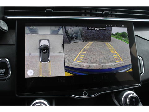 Lynk & Co 01 | Adaptive Cruise | 360° Camera | Panoramadak | Elektrische memory stoel | Keyless |