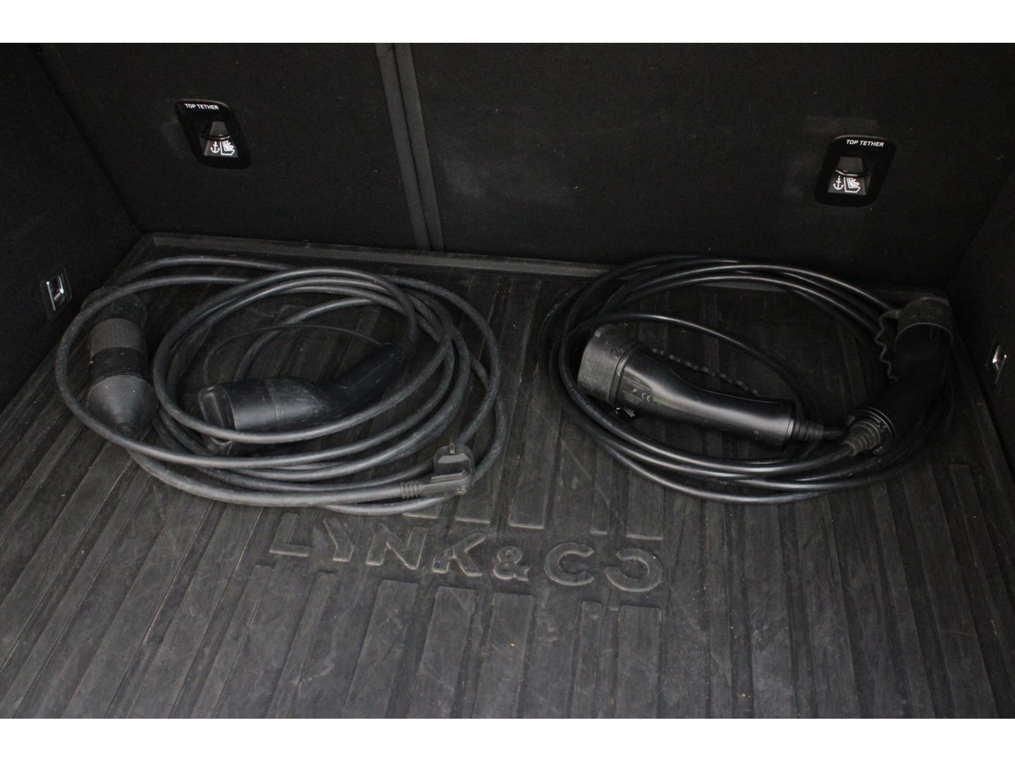 Lynk & Co 01 | Adaptive Cruise | 360° Camera | Panoramadak | Elektrische memory stoel | Keyless |