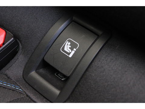 Lynk & Co 01 | Adaptive Cruise | 360° Camera | Panoramadak | Elektrische memory stoel | Keyless |