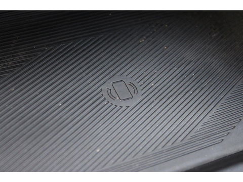 Lynk & Co 01 | Adaptive Cruise | 360° Camera | Panoramadak | Elektrische memory stoel | Keyless |