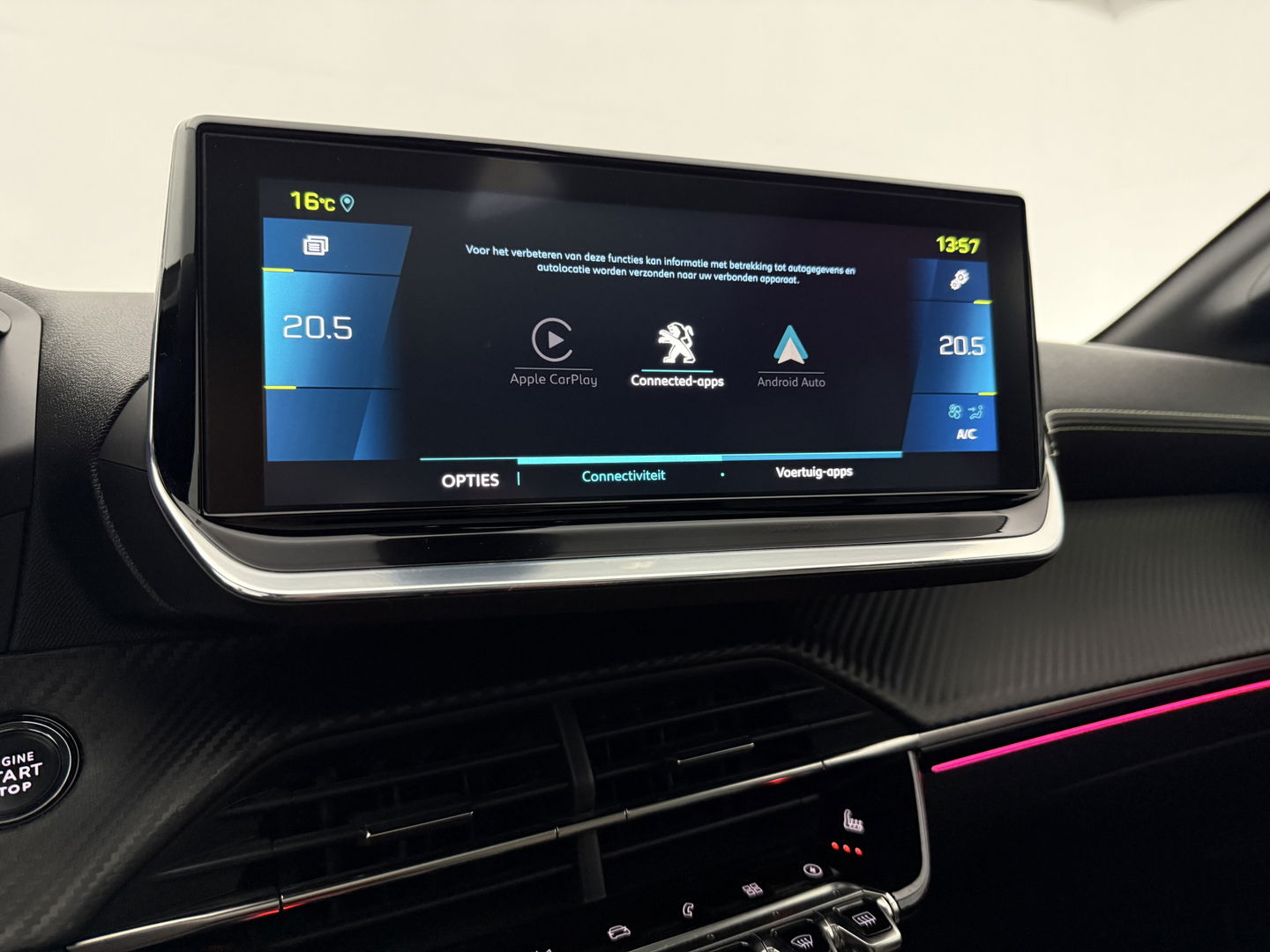 Peugeot 208 EV GT 350 50 kWh | Snelladen | Pano | 360° | Virtual | Sfeerverl. | Carplay | Stoelverw. | Keyless | NAP