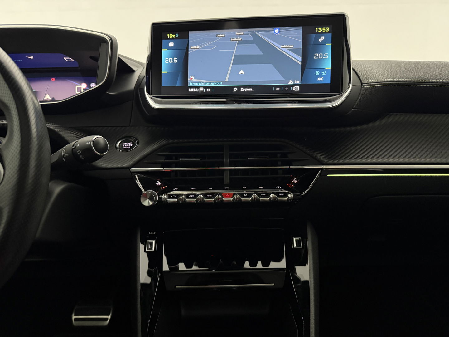 Peugeot 208 EV GT 350 50 kWh | Snelladen | Pano | 360° | Virtual | Sfeerverl. | Carplay | Stoelverw. | Keyless | NAP