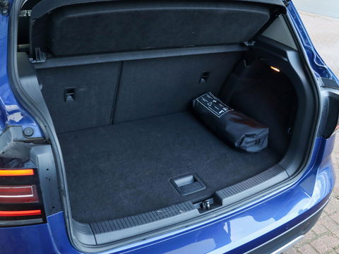 Volkswagen T-Cross 1.0 TSI Life 110PK Automaat PDC V+A | Camera | CarPlay | ACC