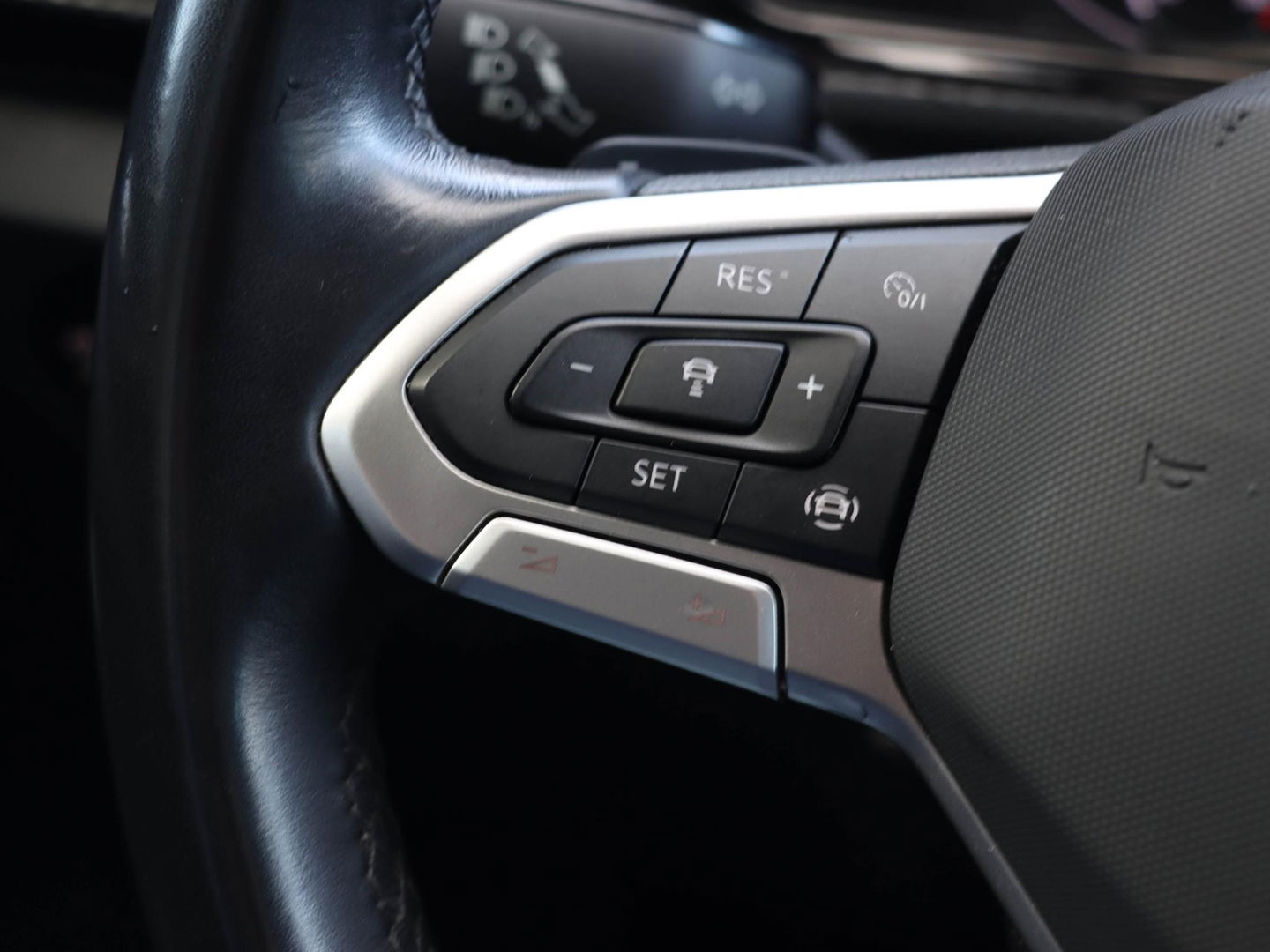 Volkswagen T-Cross 1.0 TSI Life 110PK Automaat PDC V+A | Camera | CarPlay | ACC