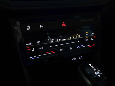 Volkswagen T-Cross 1.0 TSI Life 110PK Automaat PDC V+A | Camera | CarPlay | ACC