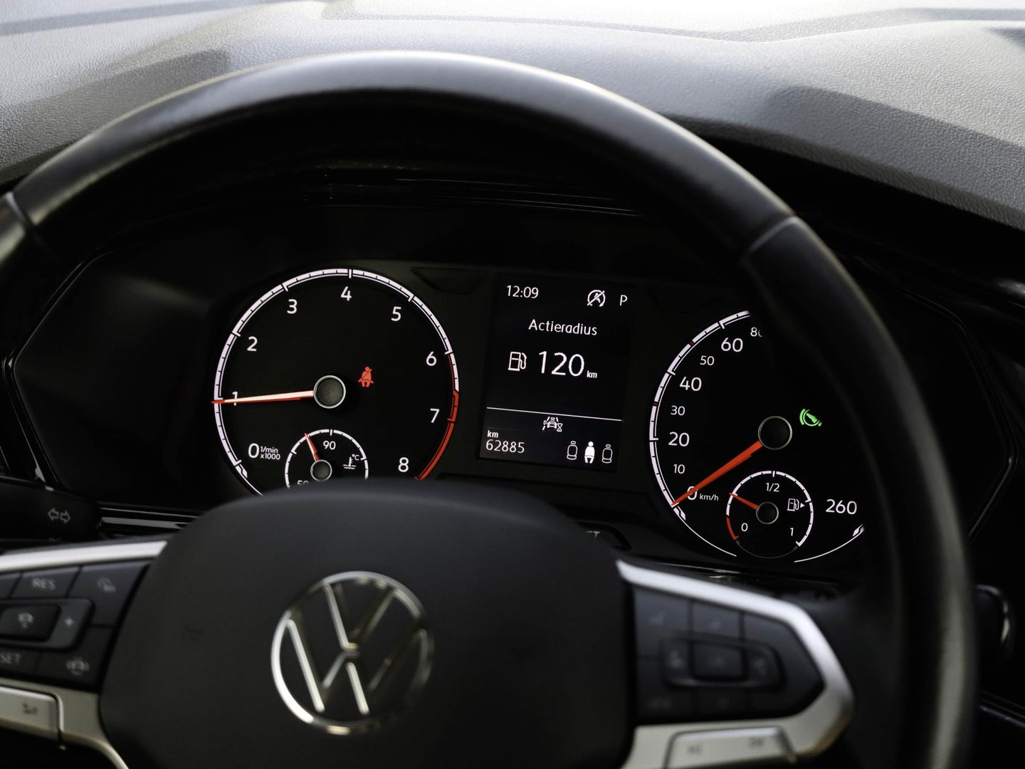 Volkswagen T-Cross 1.0 TSI Life 110PK Automaat PDC V+A | Camera | CarPlay | ACC