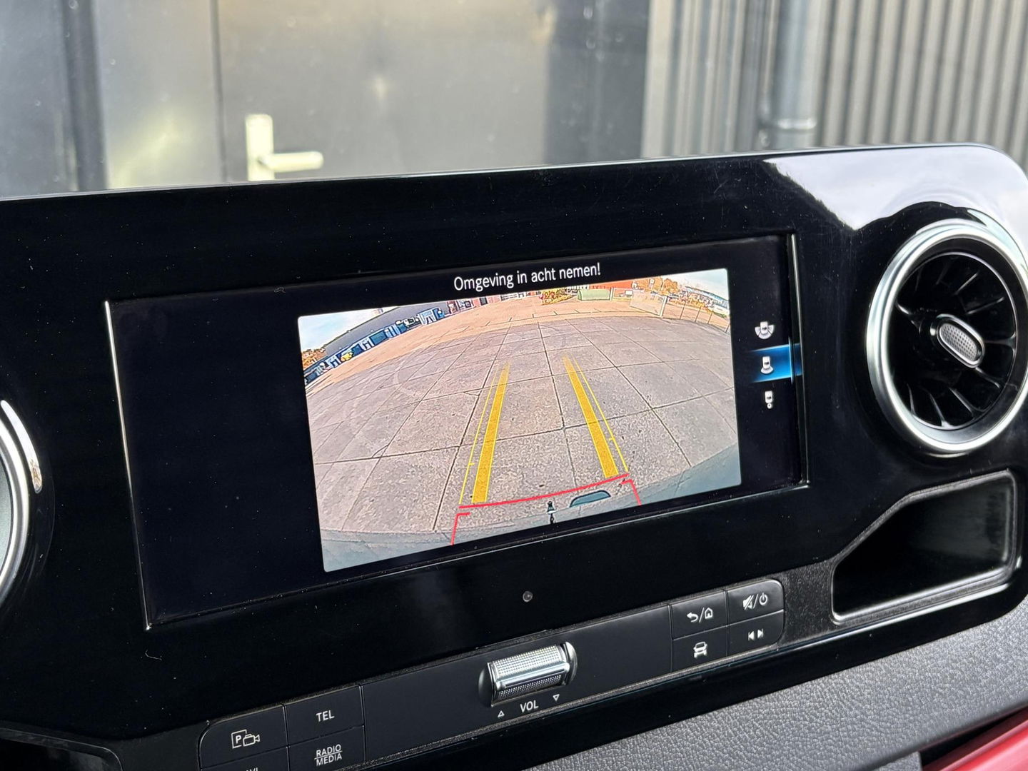 Mercedes-Benz Sprinter 319 3.0 CDI L2H2 V6 | LED | CHAUFFEURSSTOEL | LEDER