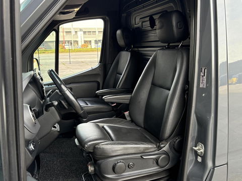 Mercedes-Benz Sprinter 319 3.0 CDI L2H2 V6 ** VERWACHT ** | LED | CHAUFFEURSSTOEL | LEDER