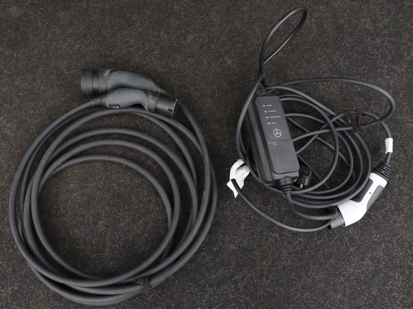 Mercedes-Benz EQA 250 AMG 67kWh | Trekhaak | Carplay | Head-Up | Stoelverwarming | Memory | Keyless | Navigatie | Leder/Alcantara | Sfeerverlichting | Widescreen | Full LED | Park Assist