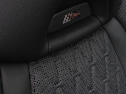 BMW X5 45e X-Drive M-Sport / Individual / Carbon / B&W / 360° / Laser