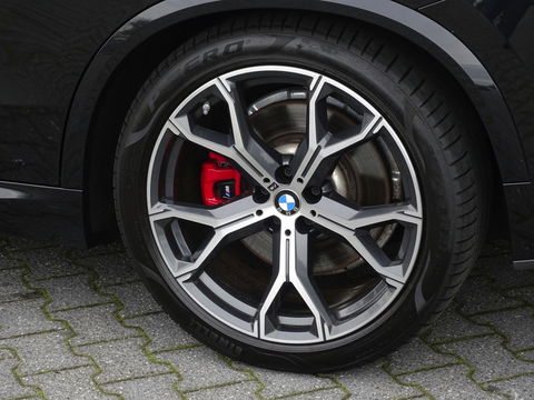 BMW X5 45e X-Drive M-Sport / Individual / Carbon / B&W / 360° / Laser