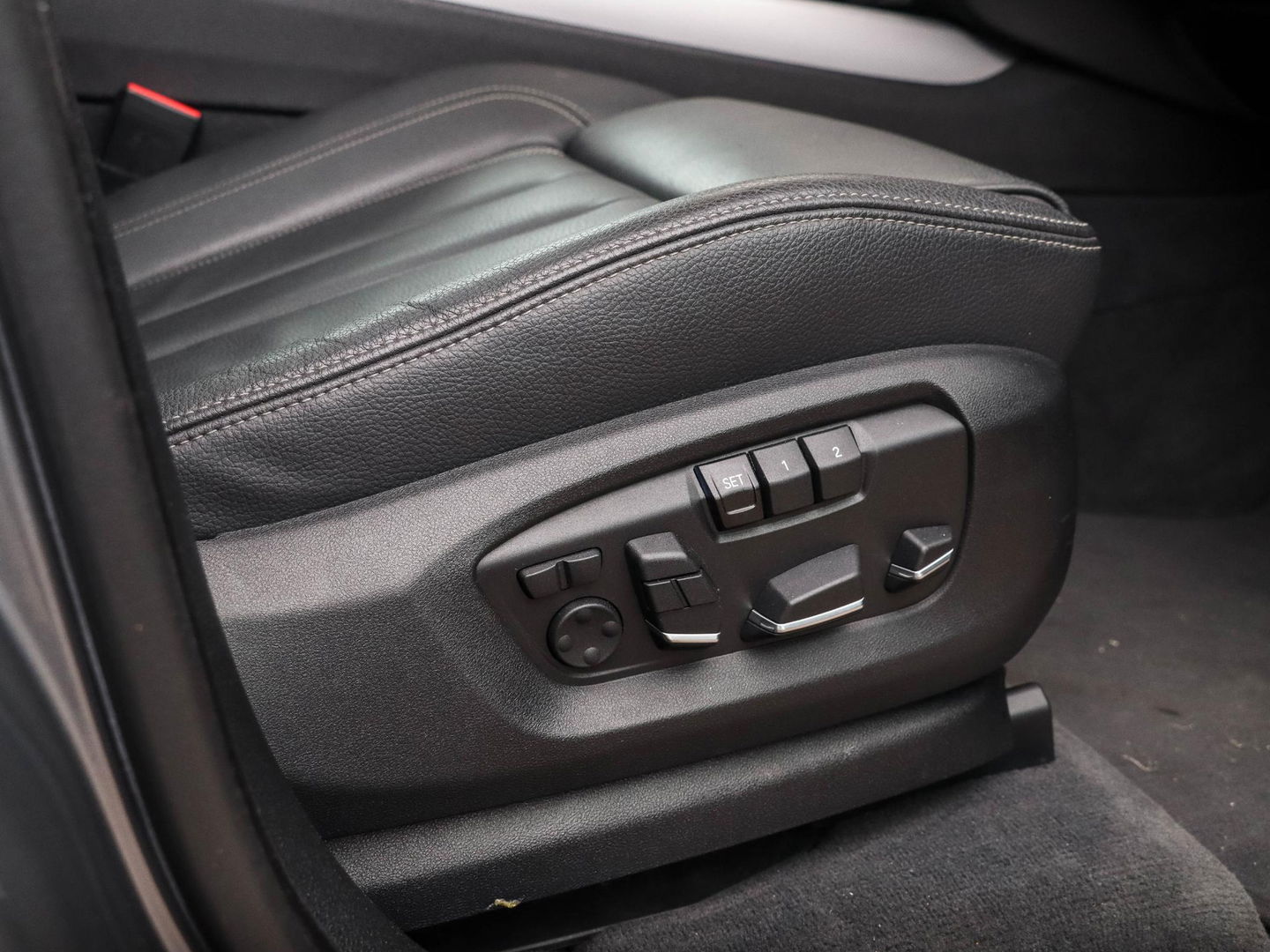 BMW X5 M50d 381PK | Van Grijs kenteken | Euro 6 | 3500kg trekken