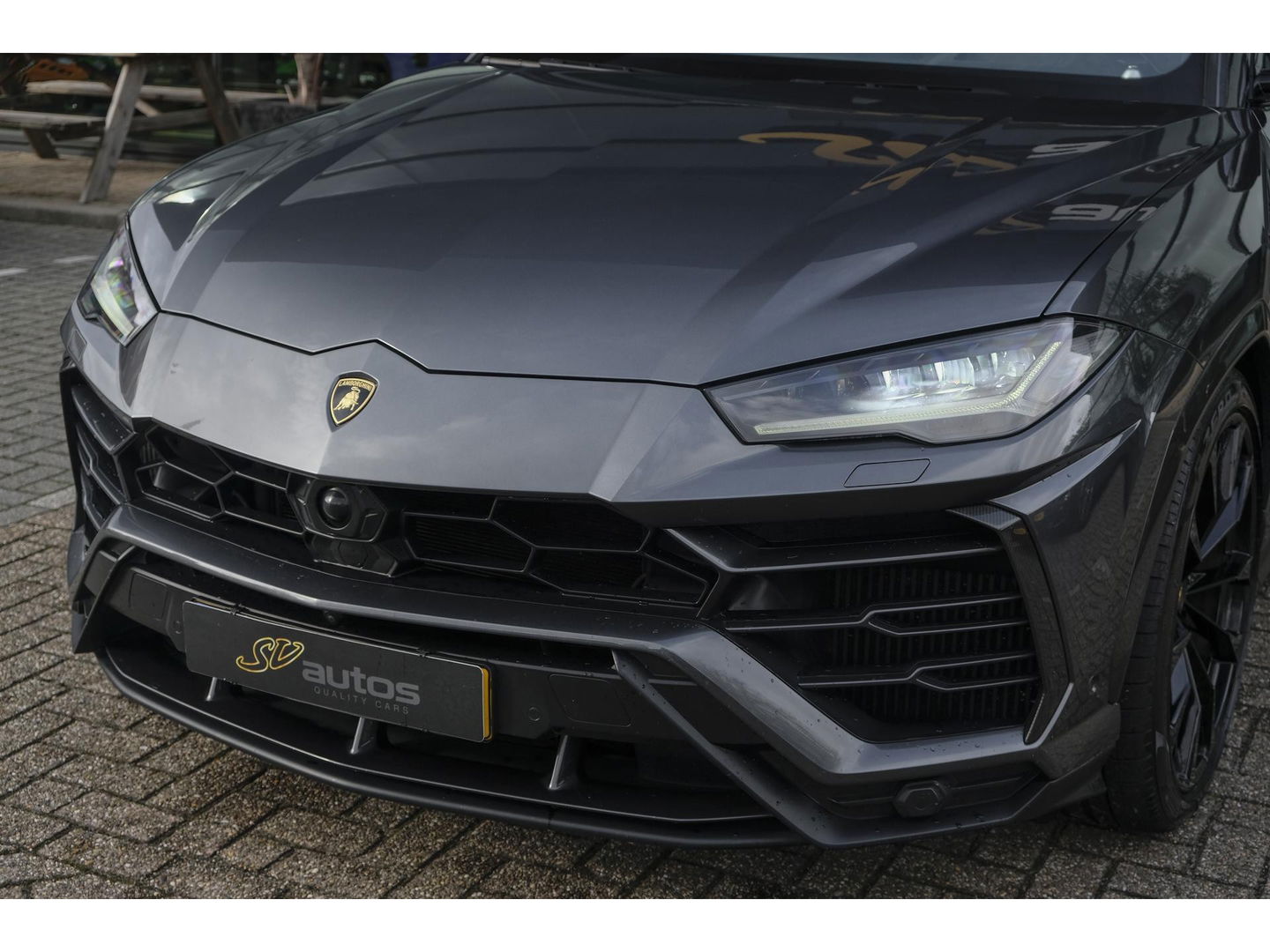 Lamborghini Urus 4.0 V8 650pk Panoramadak NLauto 4-seat config Carbon Bang&Olufsen 4-wielsturing Massage Stoelkoeling 23" LMV