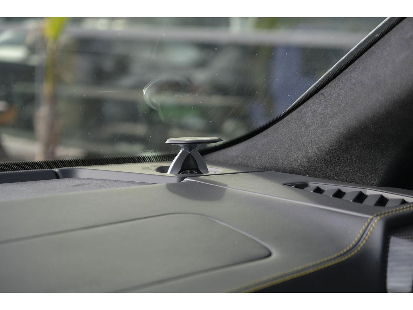 Lamborghini Urus 4.0 V8 650pk Panoramadak NLauto 4-seat config Carbon Bang&Olufsen 4-wielsturing Massage Stoelkoeling 23" LMV