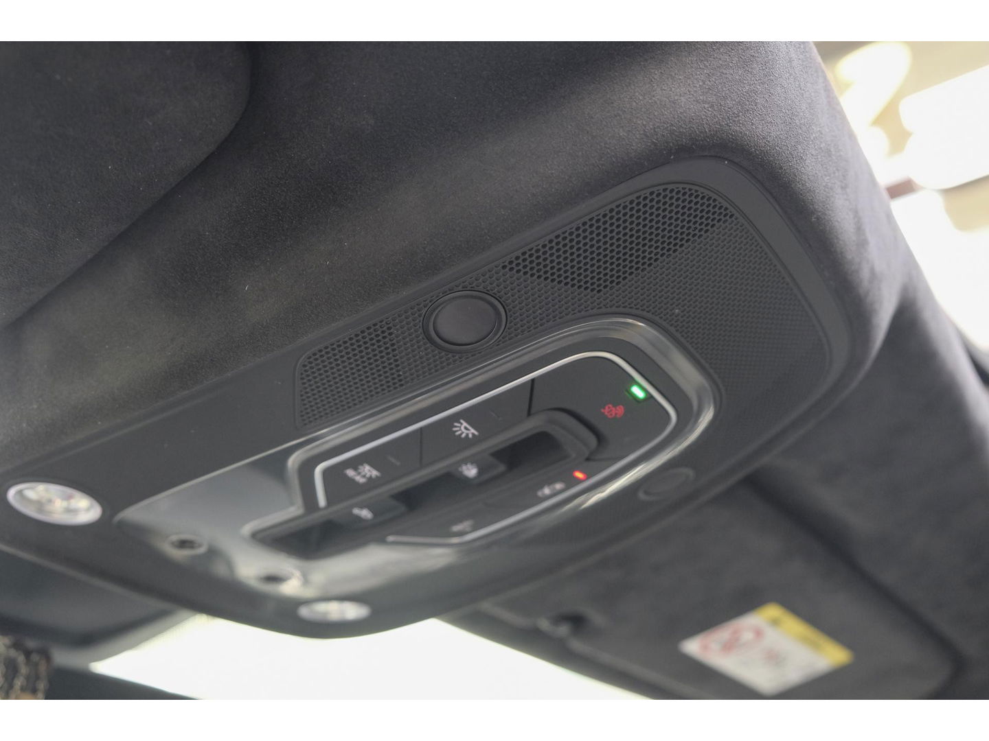 Lamborghini Urus 4.0 V8 650pk Panoramadak NLauto 4-seat config Carbon Bang&Olufsen 4-wielsturing Massage Stoelkoeling 23" LMV