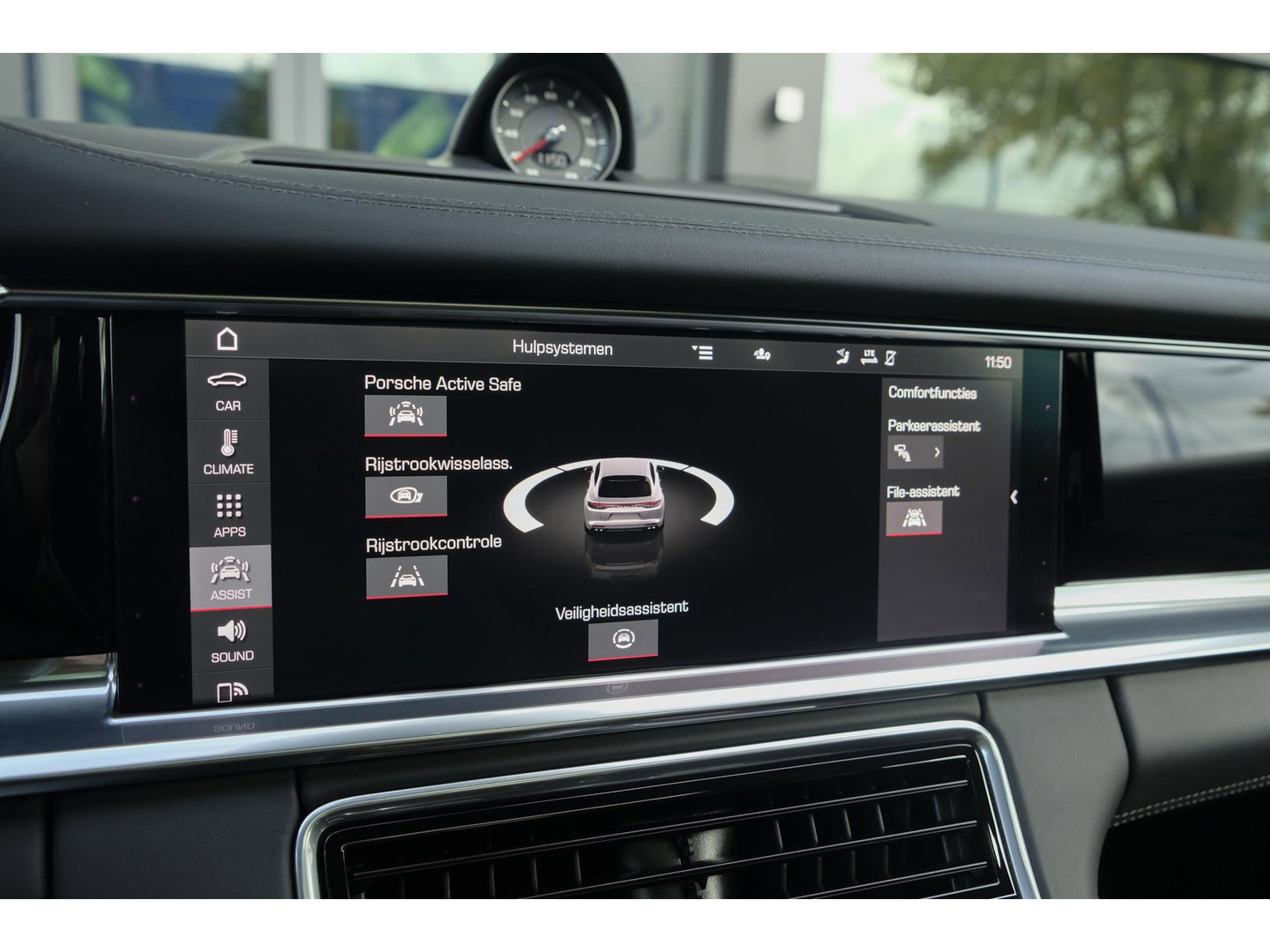 Porsche Panamera Sport Turismo 4 2.9 V6 330pk Sport design Adaptieve sportstoelen Sportuitlaat Luchtvering Stoelkoeling Bose Adaptive cruise 21" LMV
