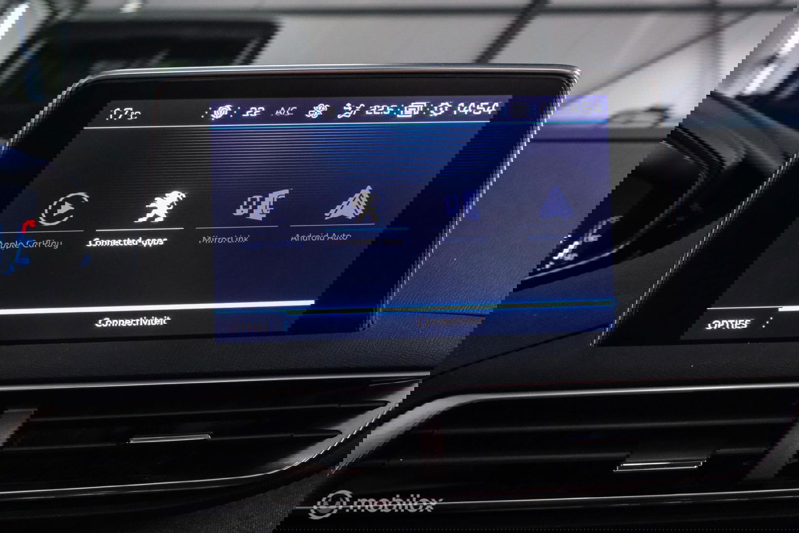 Peugeot 5008 1.2 PureTech Advanced Grip Control Allure | 7p | Trekhaak | Panoramadak | LED | Stoelverwarming |