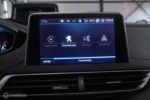 Peugeot 5008 1.2 PureTech Advanced Grip Control Allure | 7p | Trekhaak | Panoramadak | LED | Stoelverwarming |