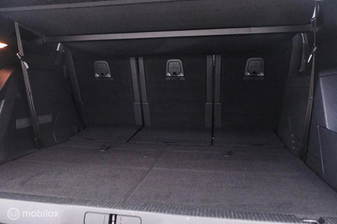 Peugeot 5008 1.2 PureTech Advanced Grip Control Allure | 7p | Trekhaak | Panoramadak | LED | Stoelverwarming |