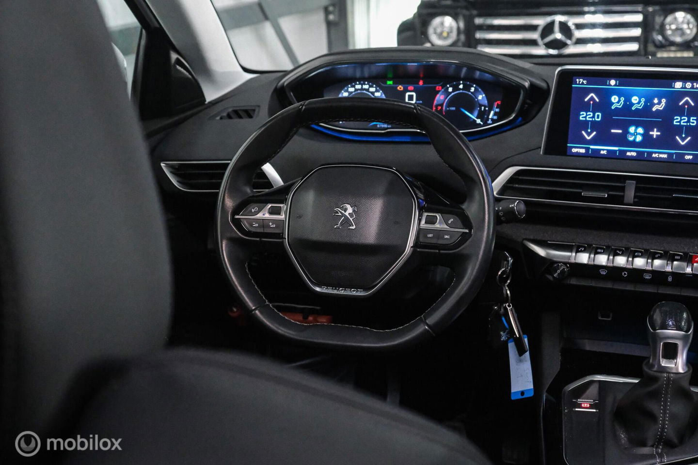 Peugeot 5008 1.2 PureTech Advanced Grip Control Allure | 7p | Trekhaak | Panoramadak | LED | Stoelverwarming |