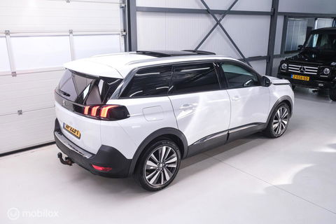Peugeot 5008 1.2 PureTech Advanced Grip Control Allure | 7p | Trekhaak | Panoramadak | LED | Stoelverwarming |
