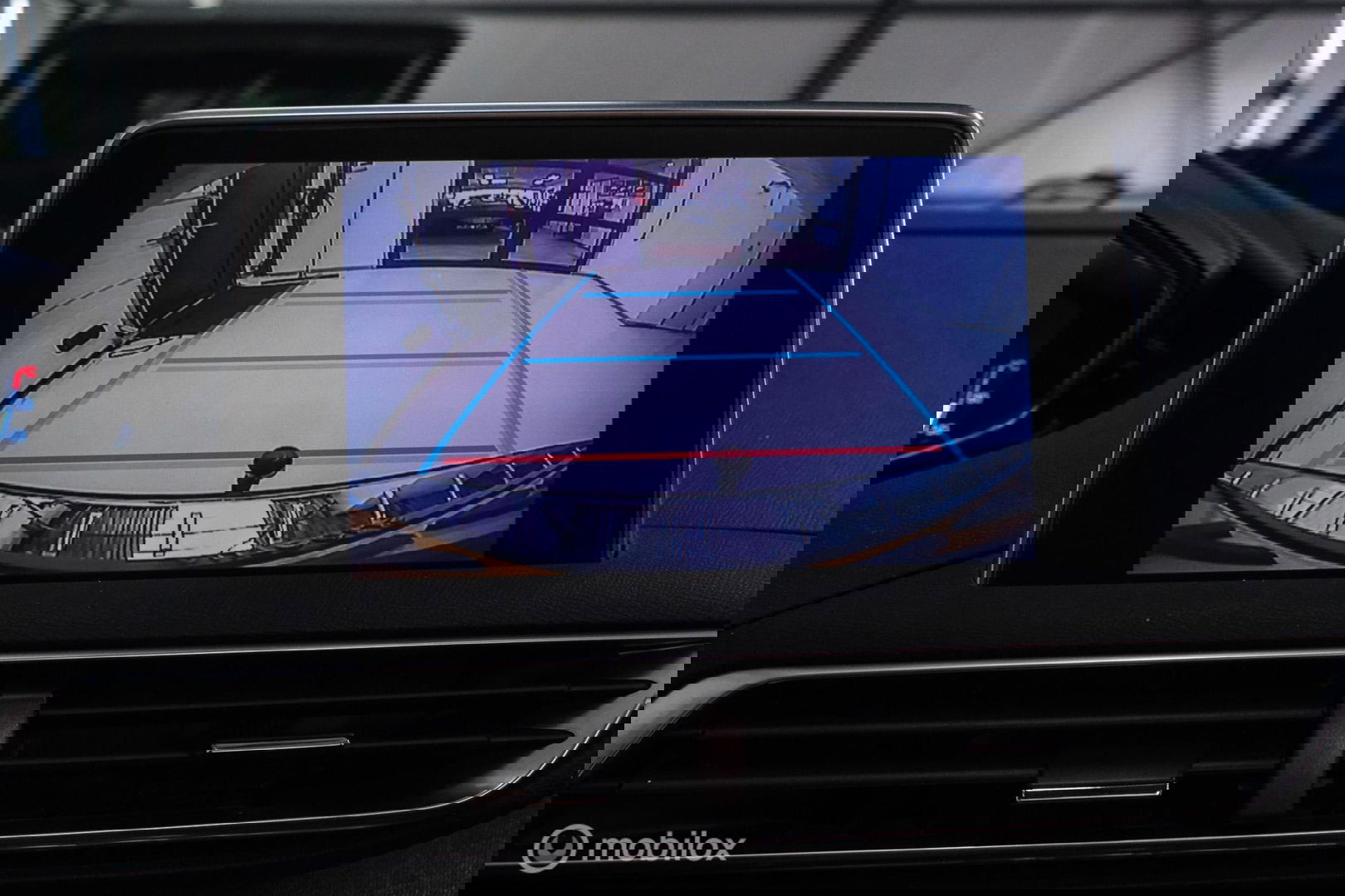 Peugeot 5008 1.2 PureTech Advanced Grip Control Allure | 7p | Trekhaak | Panoramadak | LED | Stoelverwarming |