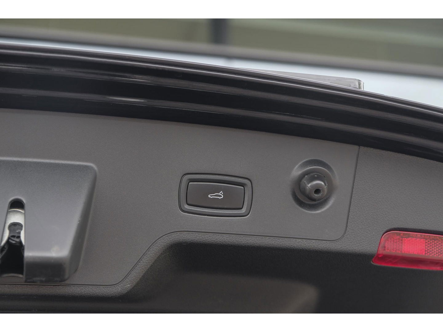 Porsche Panamera Sport Turismo 2.9 4S 560pk E-Hybrid Facelift Panoramadak *BTW* Luchtvering Softclose Bose 22" LMV Camera