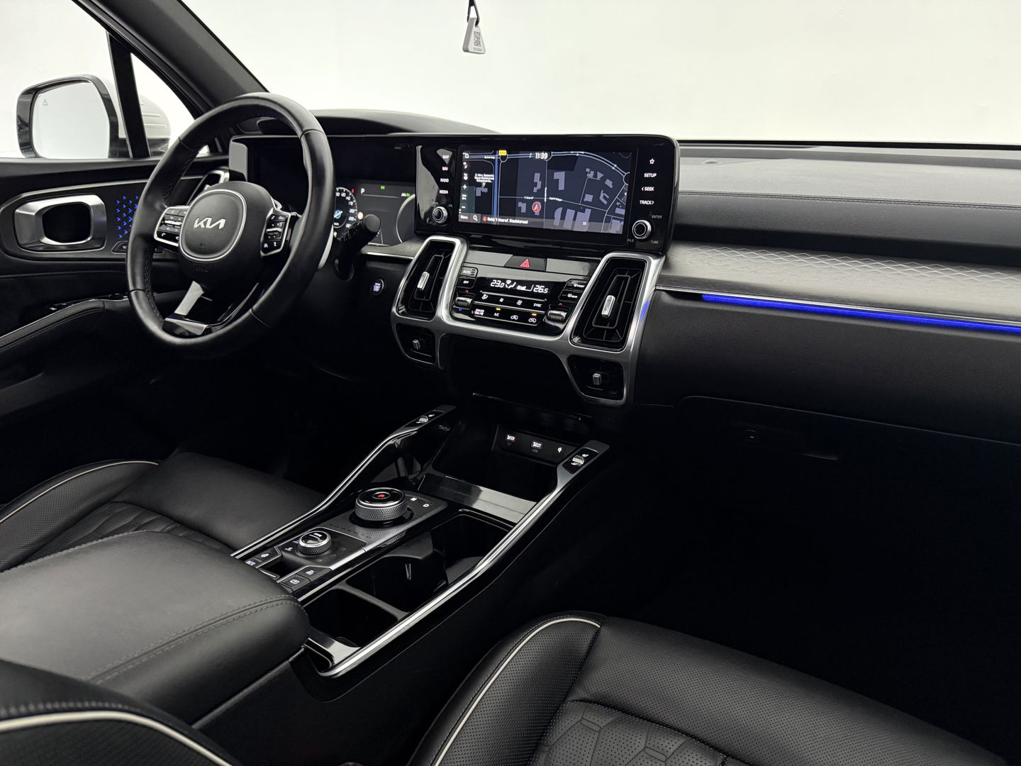 Kia Sorento 1.6 T-GDI PHEV 4WD ExecutiveLine | Pano | Sfeer | Memory | HuD | Bose | Virtual | Trekh. | Adap. Cruise | Stoel/Stuur Verw. | Camera | Keyless | Carplay