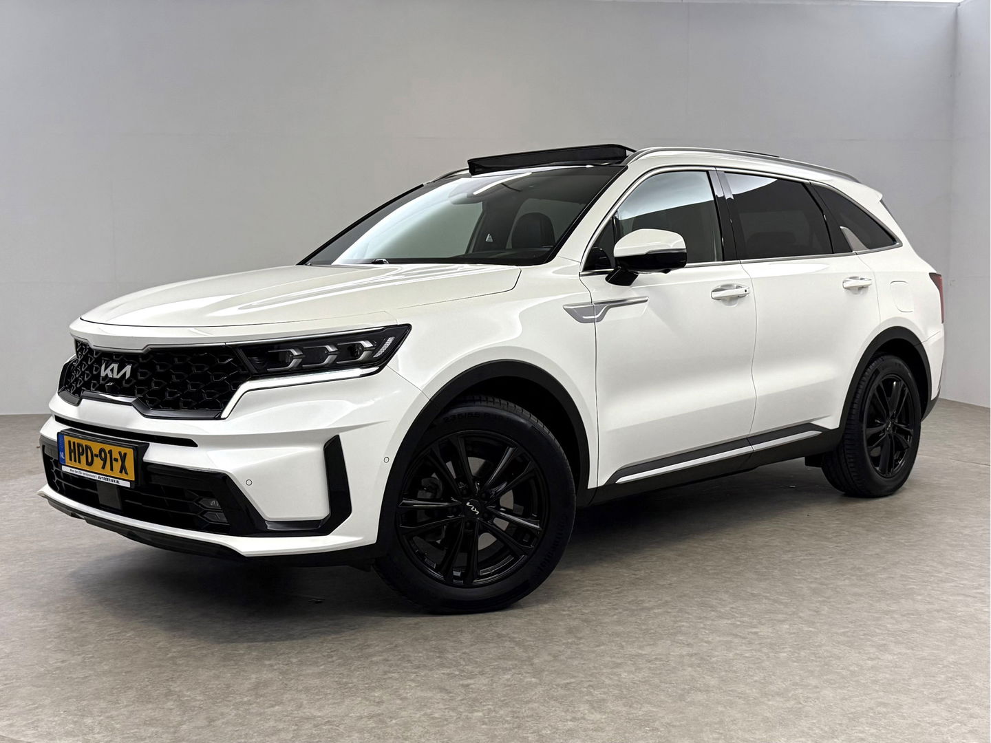 Kia Sorento 1.6 T-GDI PHEV 4WD ExecutiveLine | Pano | Sfeer | Memory | HuD | Bose | Virtual | Trekh. | Adap. Cruise | Stoel/Stuur Verw. | Camera | Keyless | Carplay