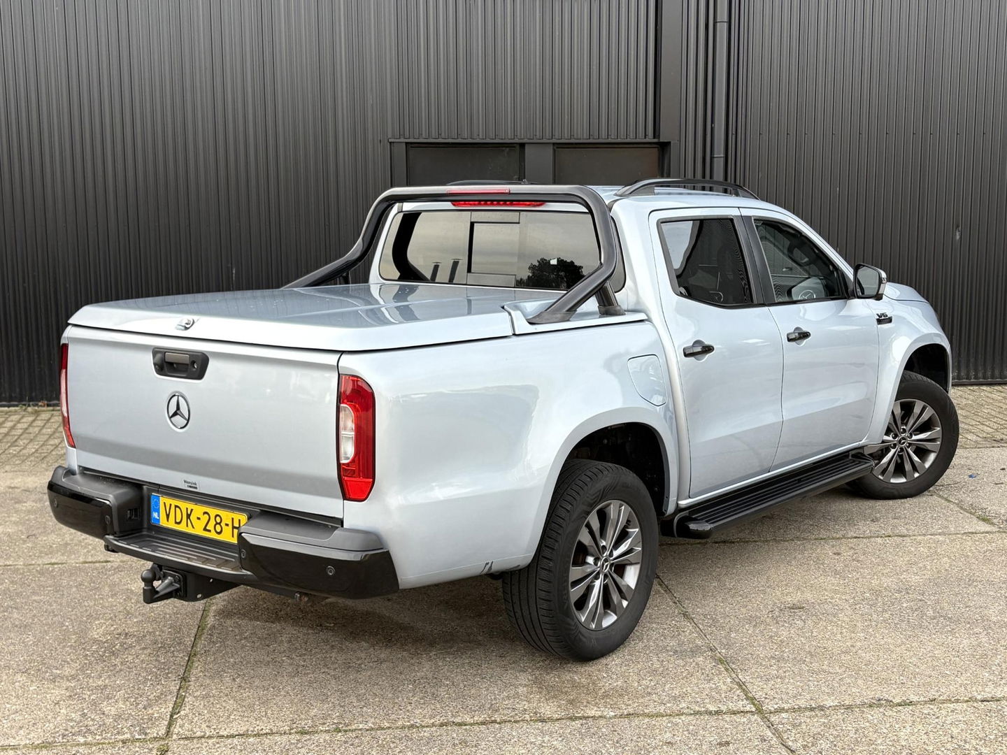 Mercedes-Benz X-Klasse 350D 4-MATIC POWER | V6 | 5 PERSOONS | Grijs kenteken | 360 GRADEN CAMERA | LEER |