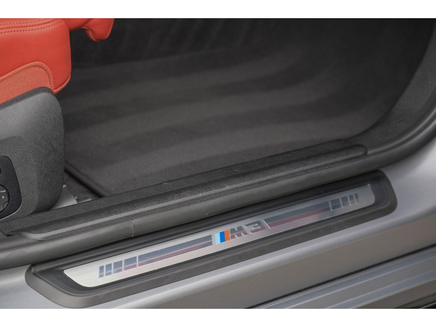 BMW M3 Touring Competition 510pk xDrive Widescreen Frozen grey *BTW* Head-up Adaptive cruise CSL grille 21" LMV