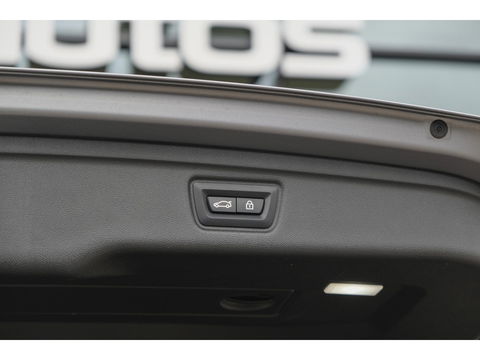 BMW M3 Touring Competition 510pk xDrive Widescreen Frozen grey *BTW* Head-up Adaptive cruise CSL grille 21" LMV